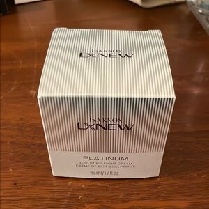 LXNEW Platinum Sculpting Night Cream - Silver